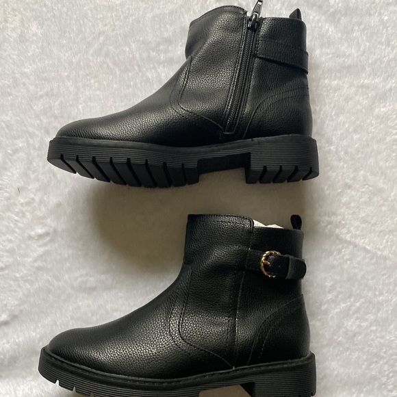 Black Ankle Boots - Picture 2 of 4